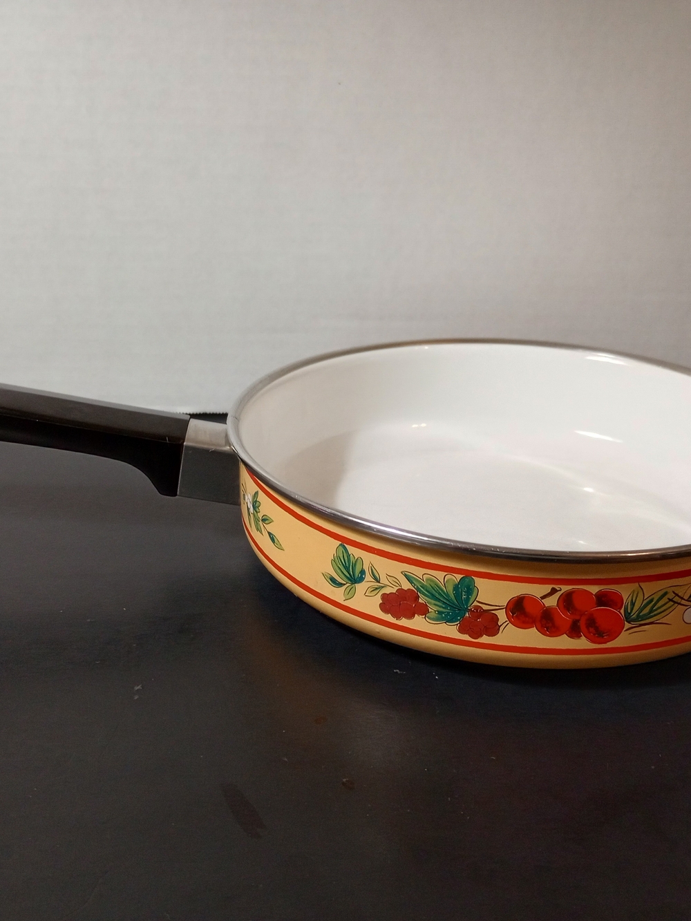Yellow Floral Ceramic-Interior Skillet with Black Handle - Unbranded